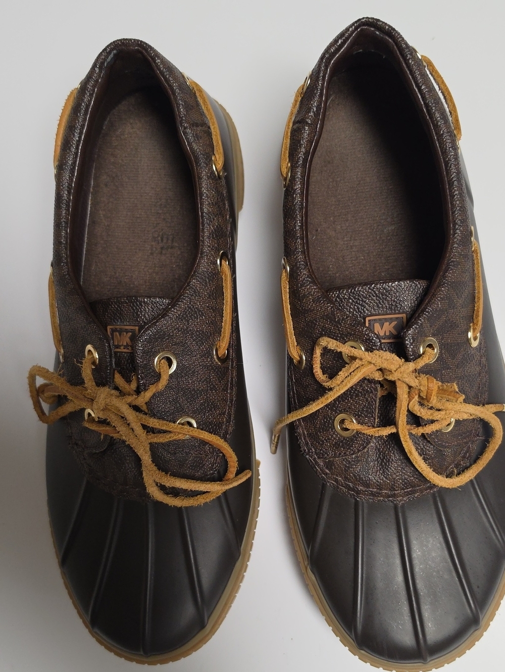 Michael Kors Hyde Signature MK Logo Waterproof Low Top Duck Boots - Size 8